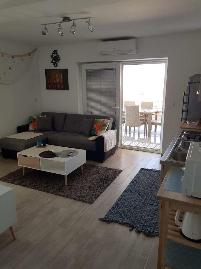 Steffano Apartman Karlobag Kültér fotó